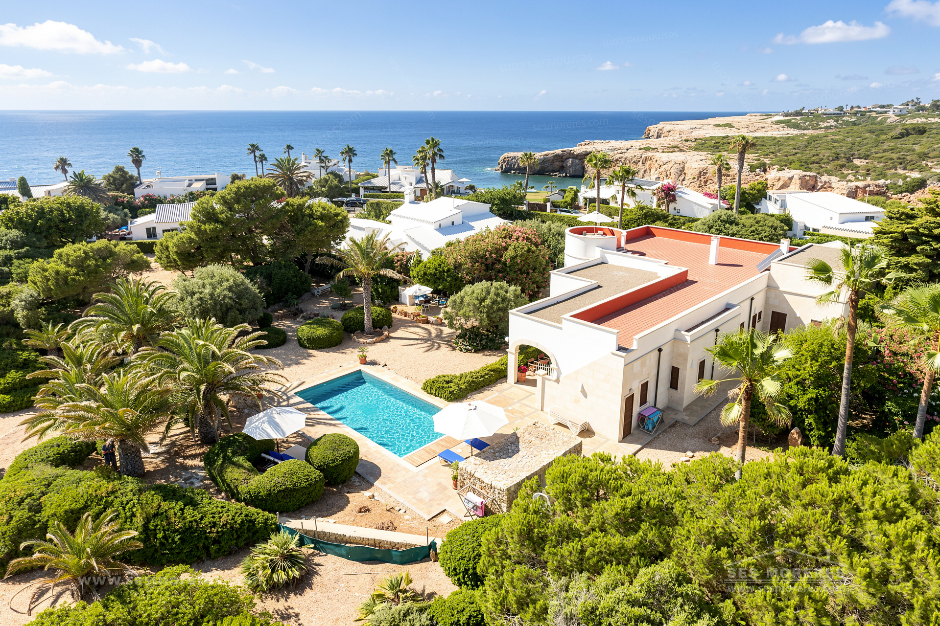 Villa avec piscine et jardin à Cap d’en Font